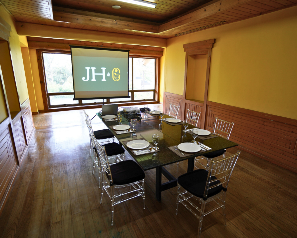 Yellow Room (1)